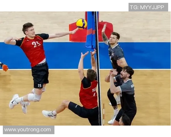 广州排球队的团队协作之道:探索排球运动中的默契与配合技巧 广州排球队的团队协作之道:探索排球运动中的默契与配合技巧